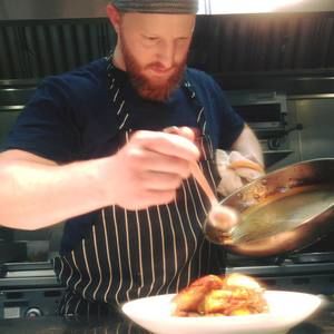 Meet your Posher, Dustin